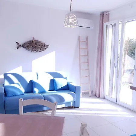 Rosi Apartment Torre Lapillo